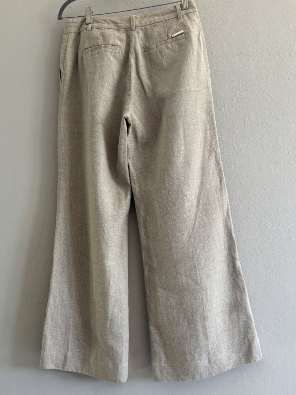 Michael Kors 100% Linen Vest & Pant Suit - Picture 6 of 12